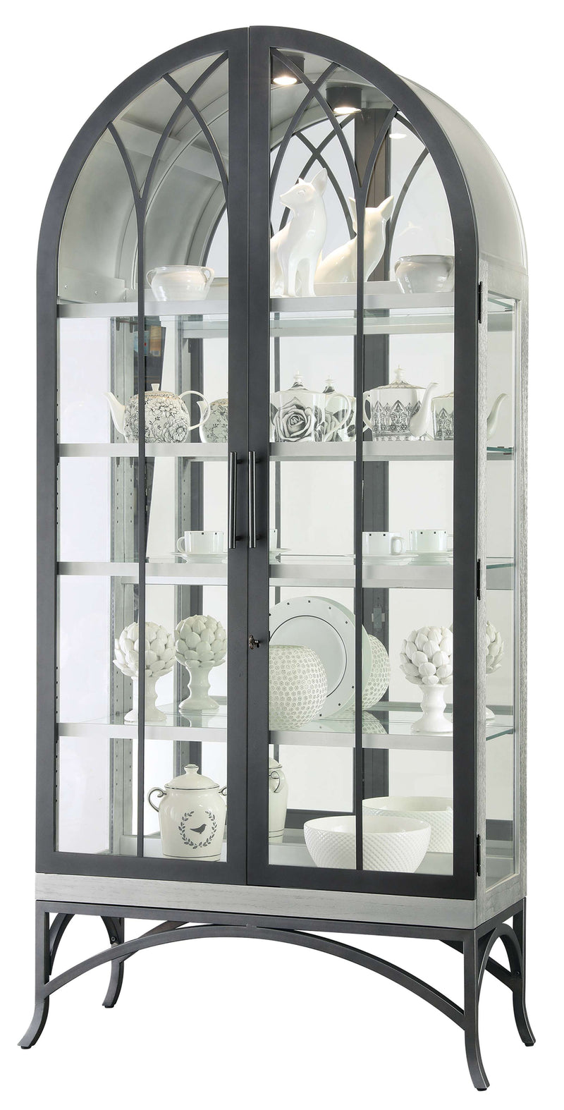 Ramona II Curio