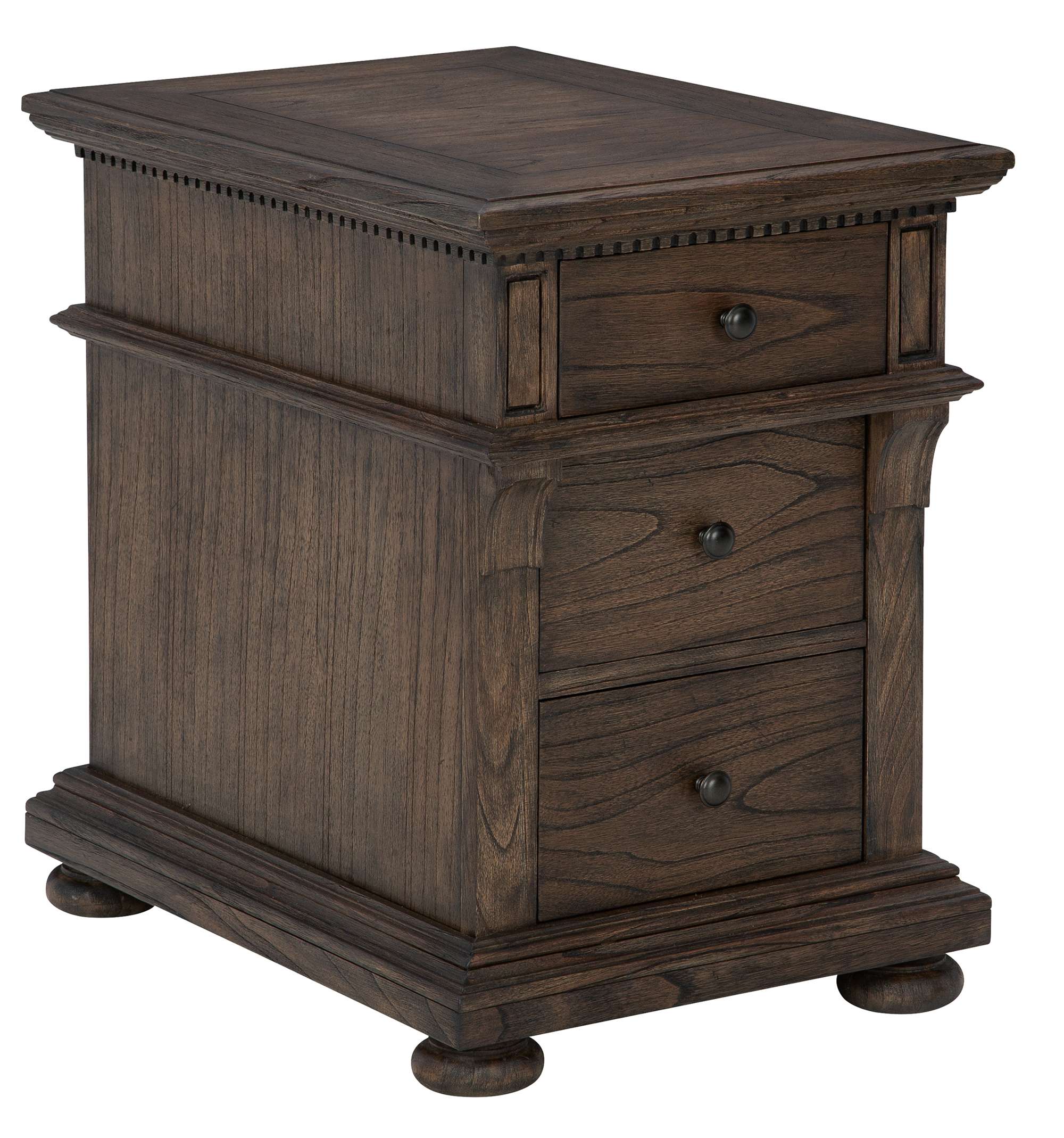 Wellington Estates Chairside Chest
