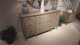 Chateaux Dresser
