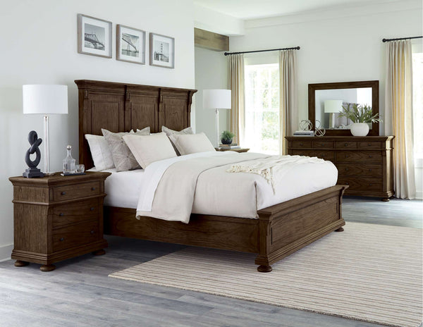 Wellington Estates King Upholstered Bed